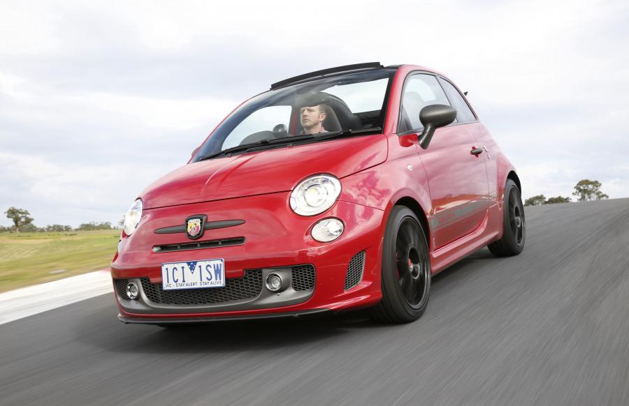  Abarth 595C Competizione 2014 года  (AU) (фото 8 из 11)